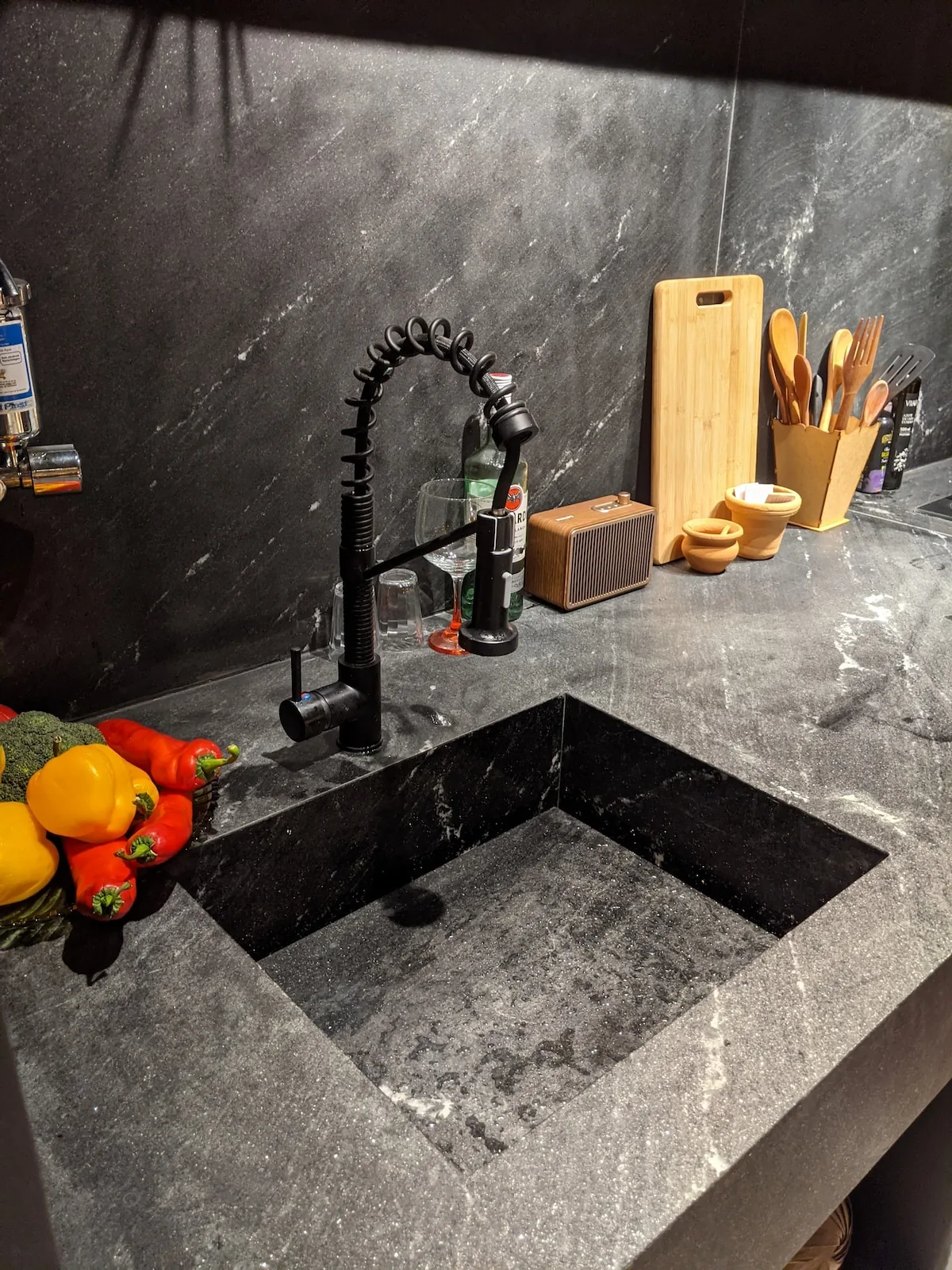 Torneira gourmet — Penthouse Jacuzzi ao Lado do Elevador, Salvador, Bahia