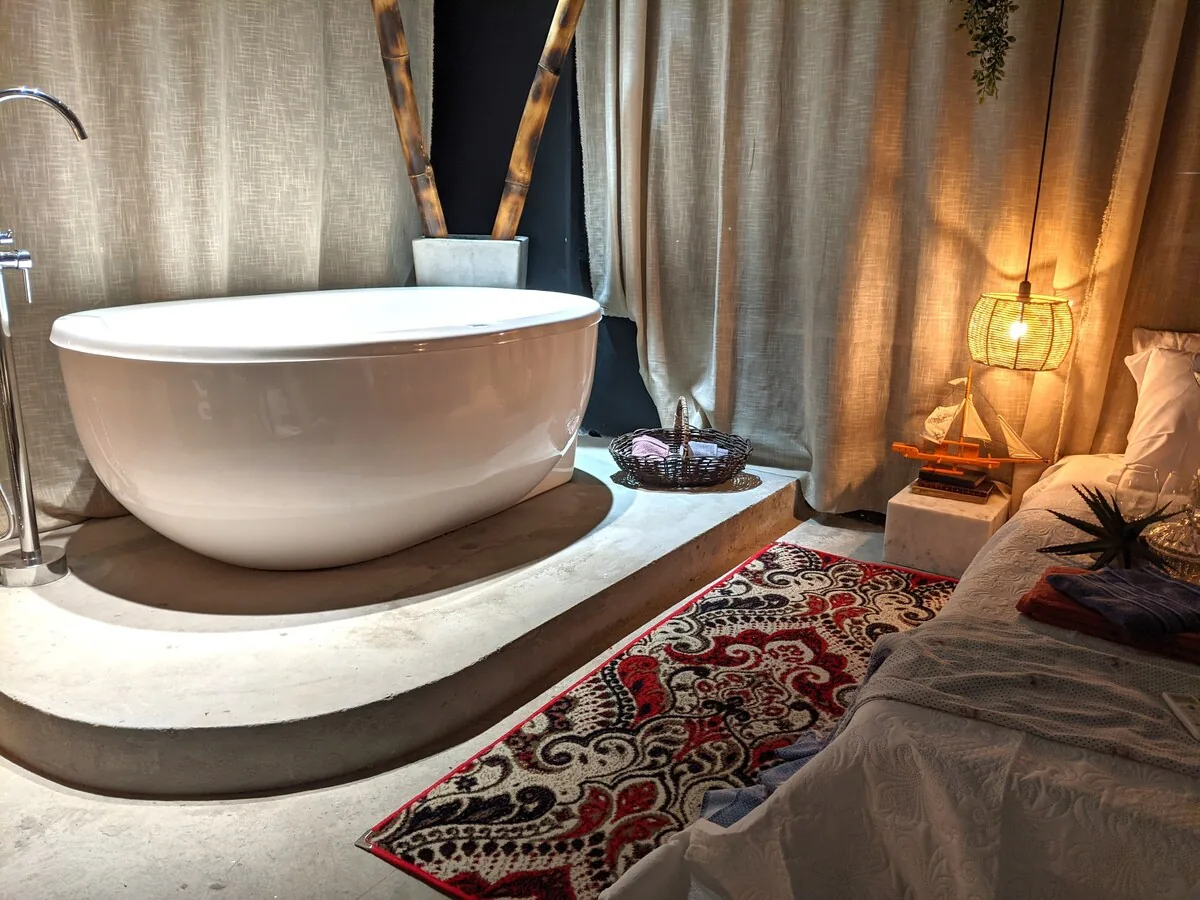 Banheira para 2 pessoas — Penthouse Jacuzzi ao Lado do Elevador, Salvador, Bahia