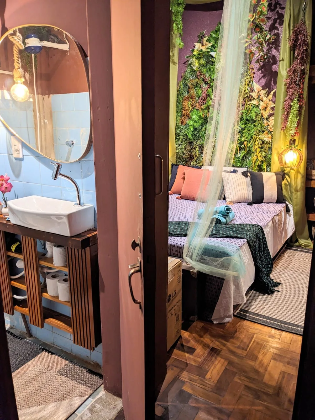 Quarto — Perto do Famoso Elevador e Hotel Fasano, Salvador, Bahia